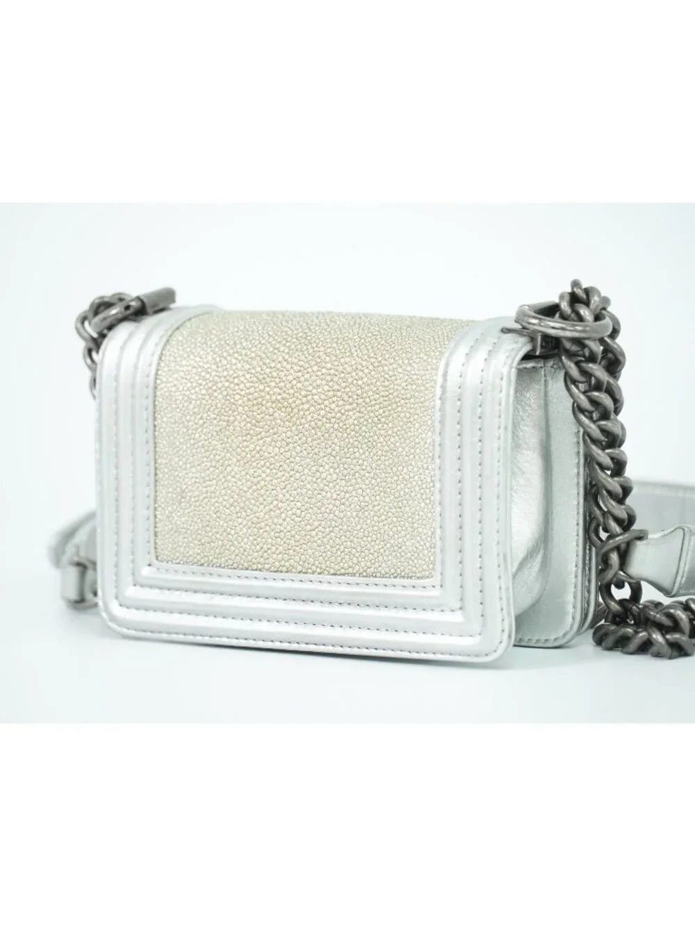 Chanel Boy CC Logo Chain Shoulder Bag Pochette Garu Sha Leather Metallic Silver